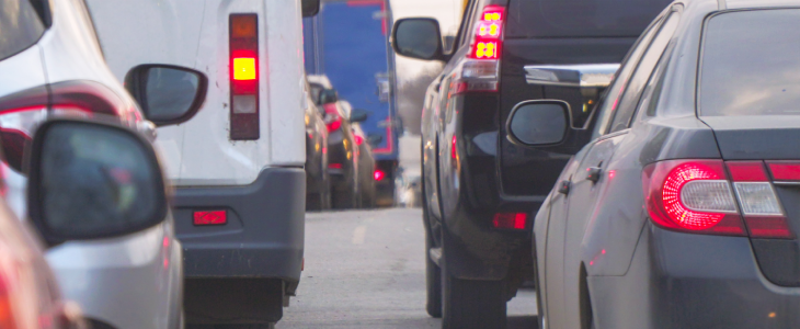 Cars in traffic tailgating the cars ahead of them